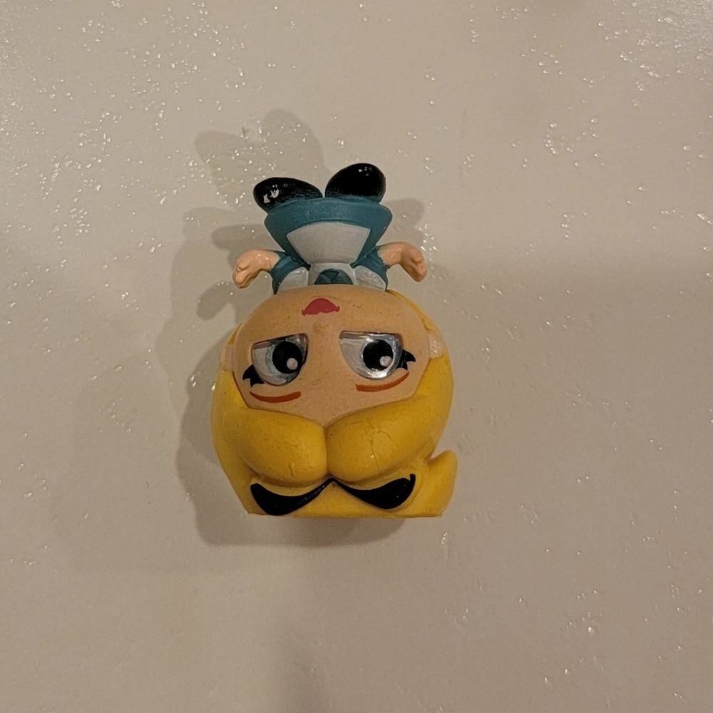 Disney Doorables Series 8 - Alice In Wonderland - Alice